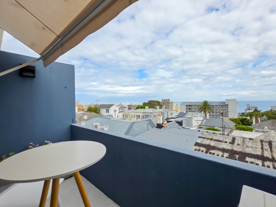 2 Bedroom Property for Sale in Three Anchor Bay Western Cape